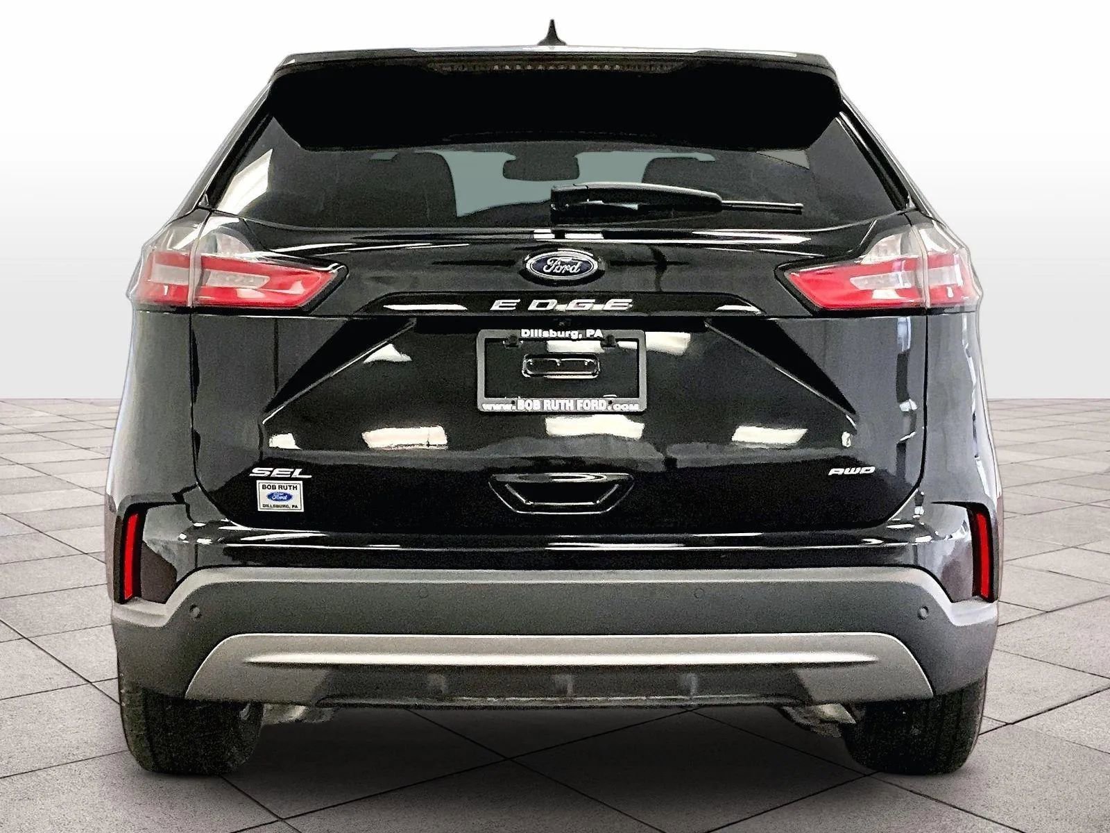 Certified 2023 Ford Edge SEL w/ Convenience Package image 4