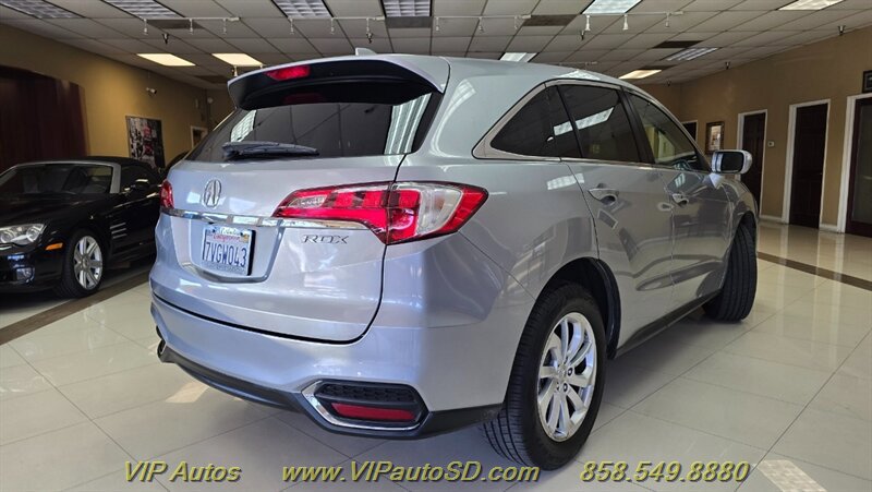 Used 2017 Acura RDX FWD image 4