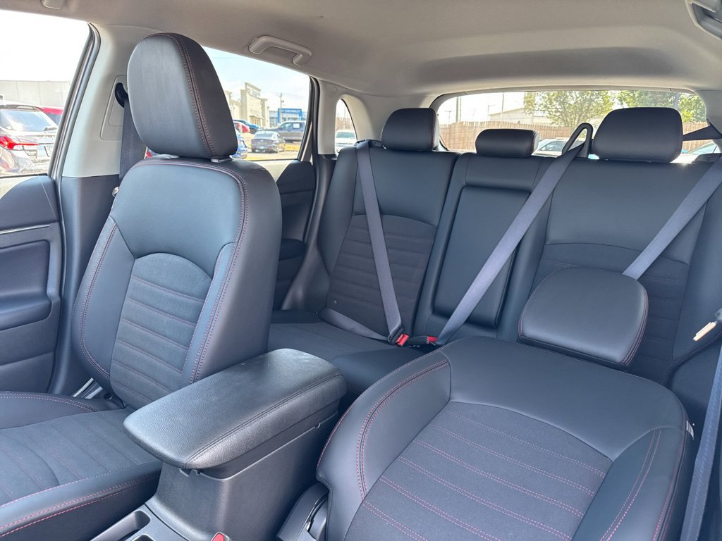 New 2027 Mitsubishi Outlander Sport SE FWD image 25