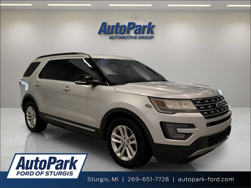 Used 2017 Ford Explorer XLT