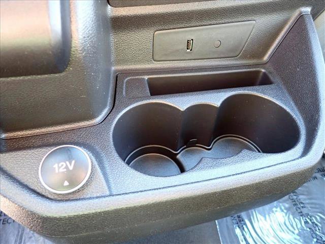 Used 2018 Ford Transit 350 XLT image 19