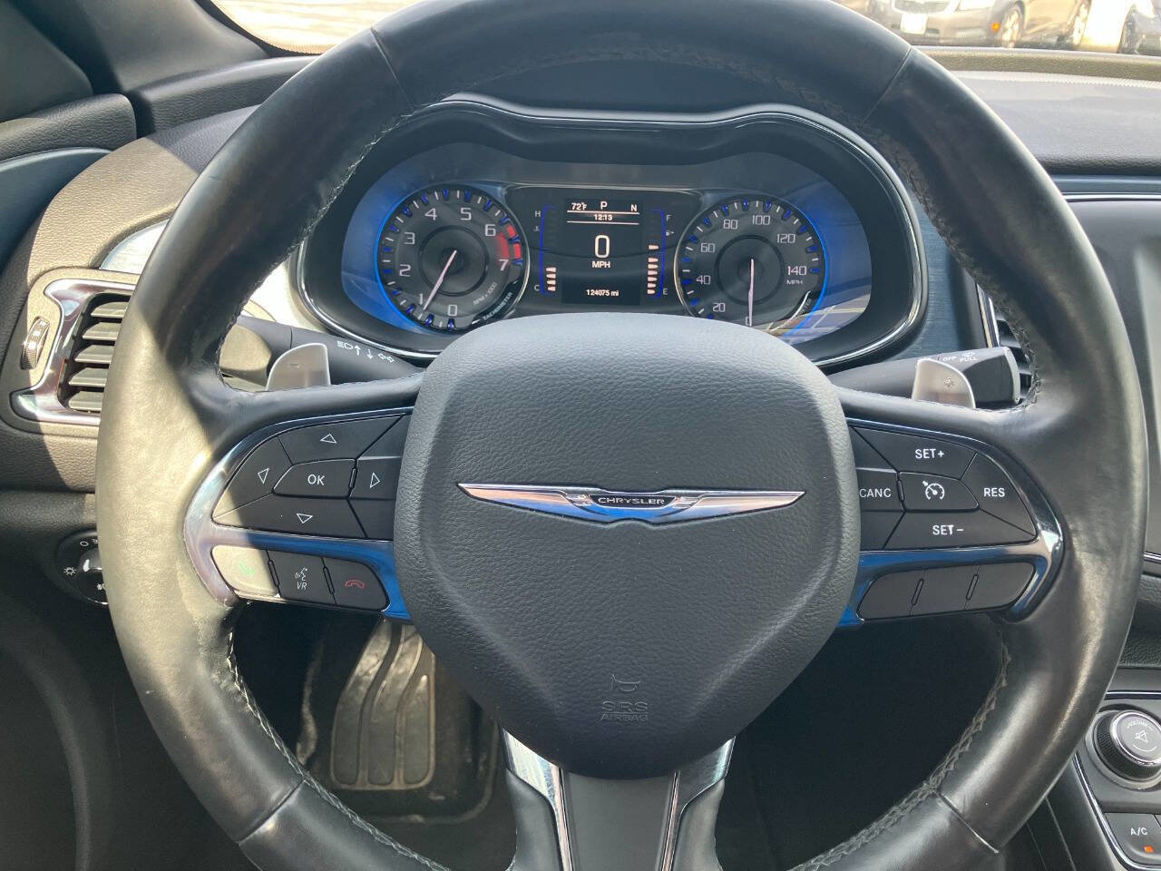 Used 2015 Chrysler 200 S w/ Comfort Group image 18