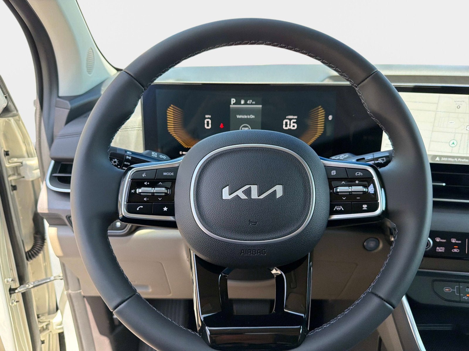 New 2026 Kia Carnival EX FWD image 25