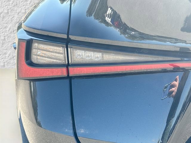 Used 2025 Lexus IS 350 F Sport image 10