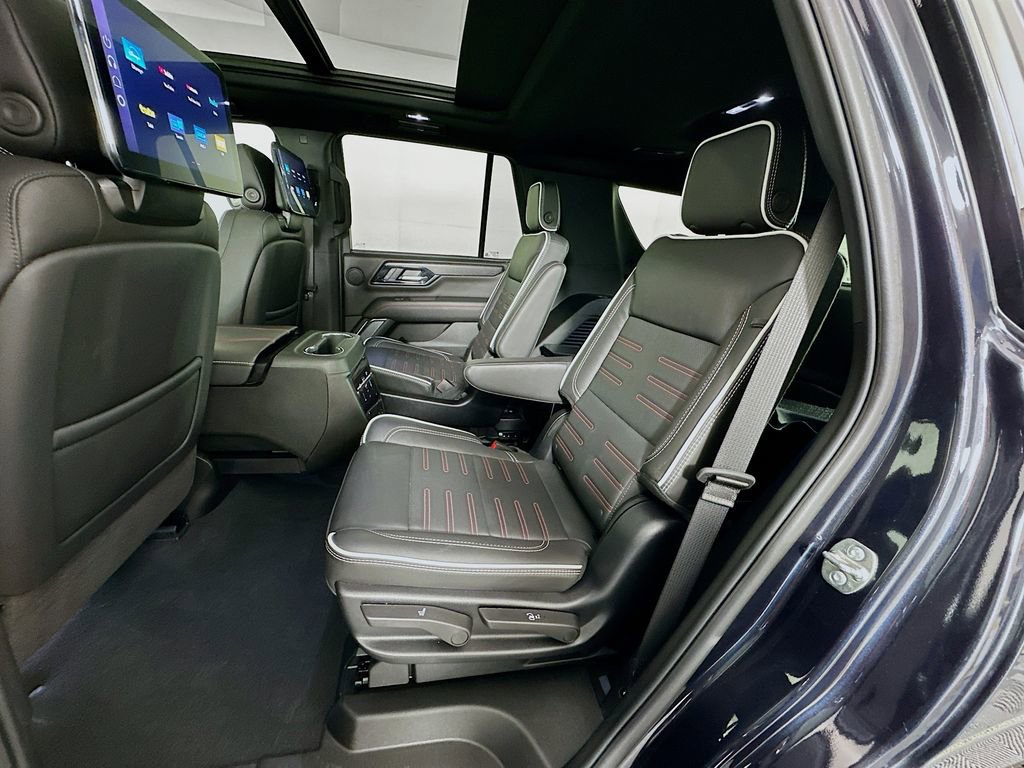 Used 2025 GMC Yukon AT4 Ultimate AWD/4WD image 24