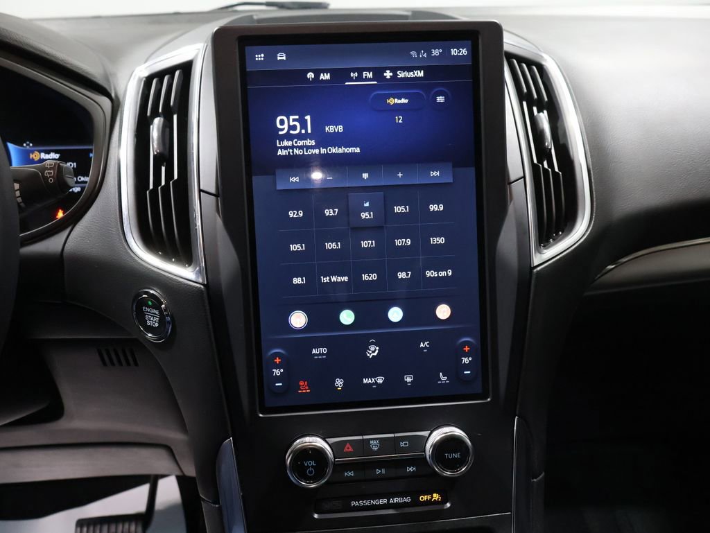 Used 2024 Ford Edge Titanium w/ Equipment Group 301A image 25