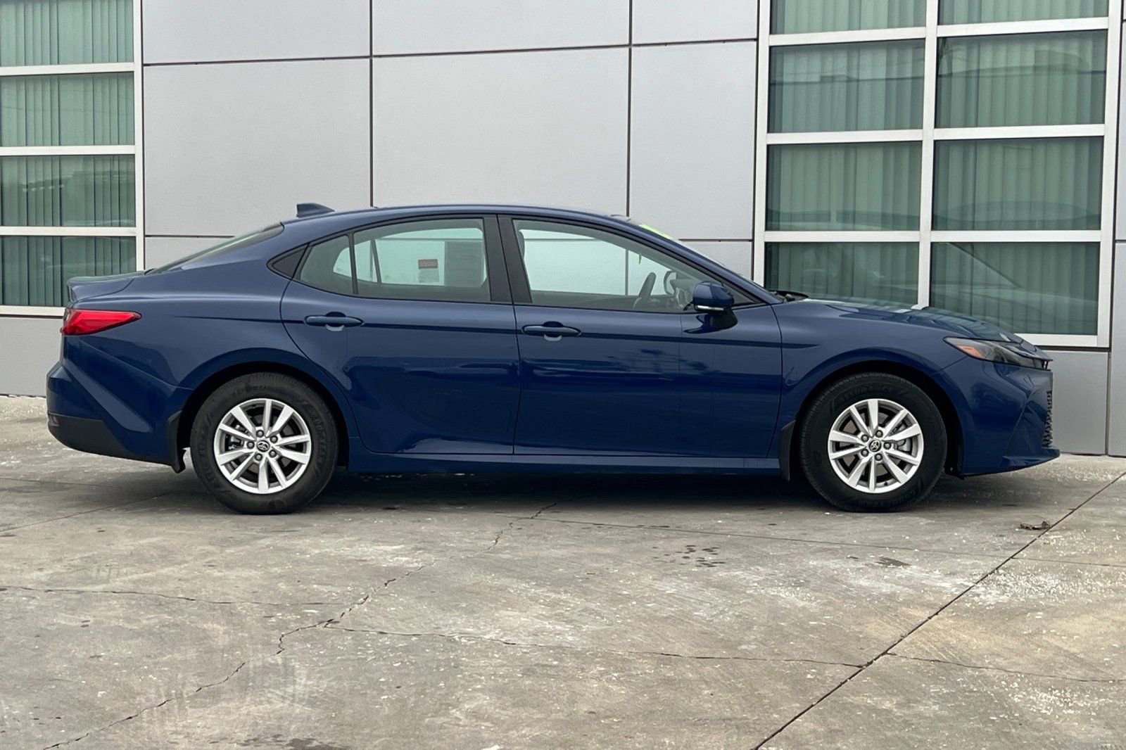 Certified 2025 Toyota Camry LE w/ Convenience Package image 3