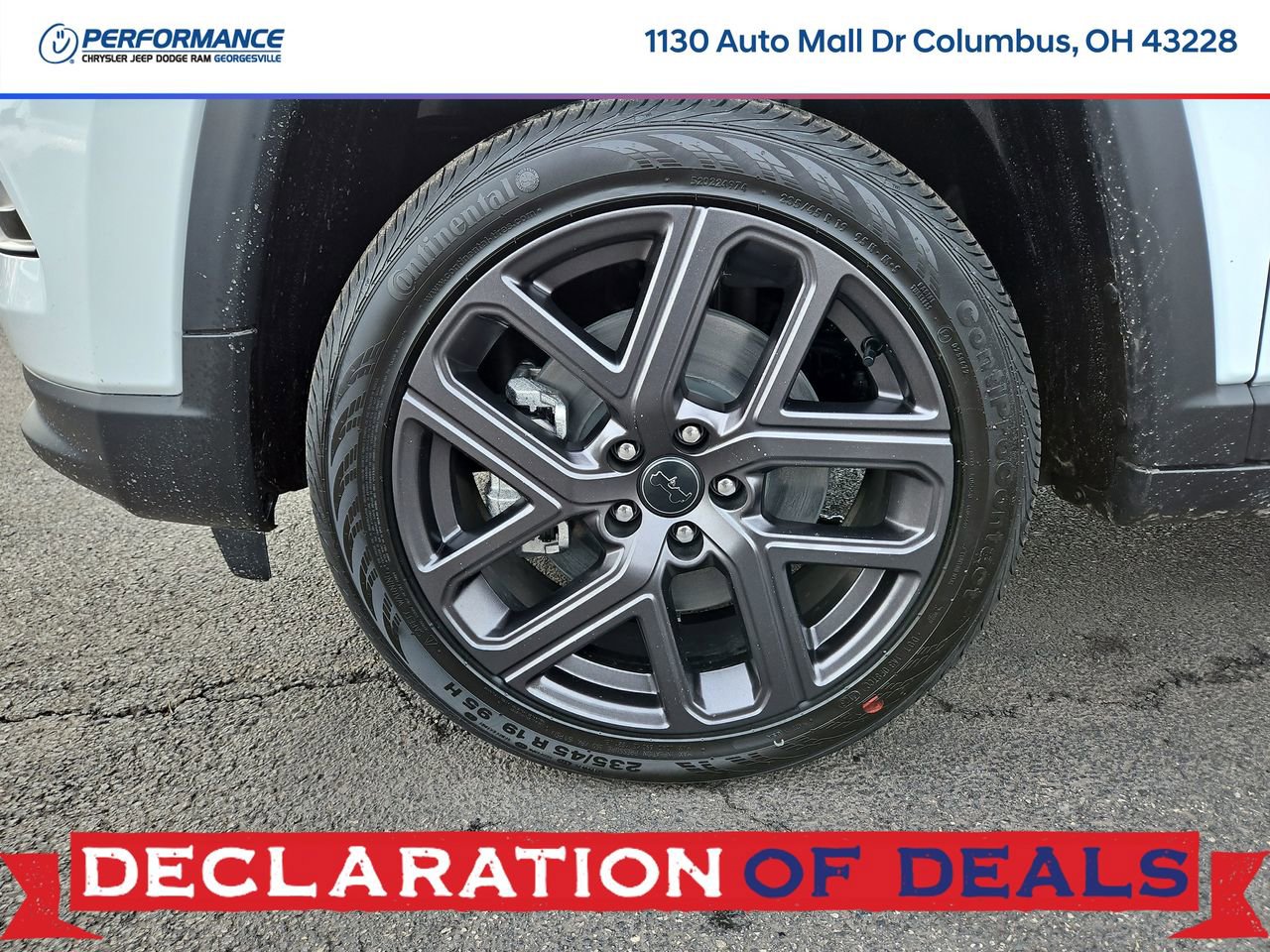 New 2026 Jeep Compass Latitude image 9