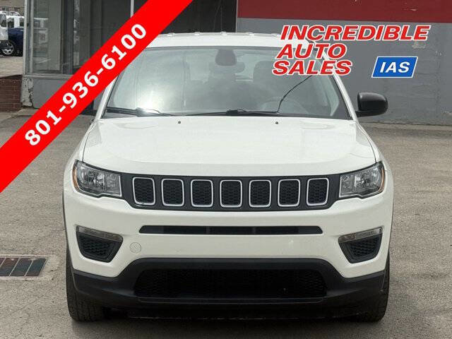 Used 2017 Jeep Compass Sport FWD image 1