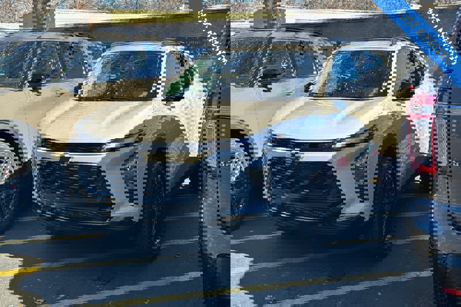 Used 2026 Chevrolet Trax ACTIV w/ Sunroof Package