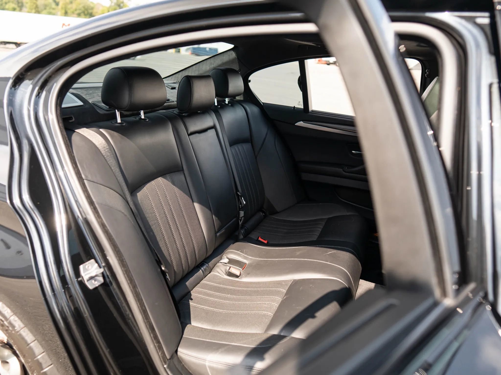 Used 2013 BMW M5 w/ Executive Pkg image 21