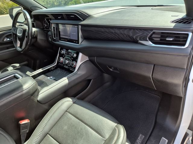 Used 2021 GMC Yukon XL Denali w/ Advanced Technology Package image 20