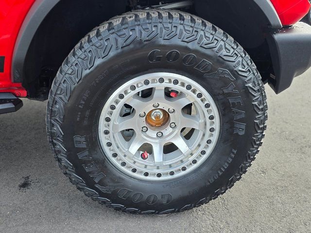 Used 2022 Ford Bronco Wildtrak image 8