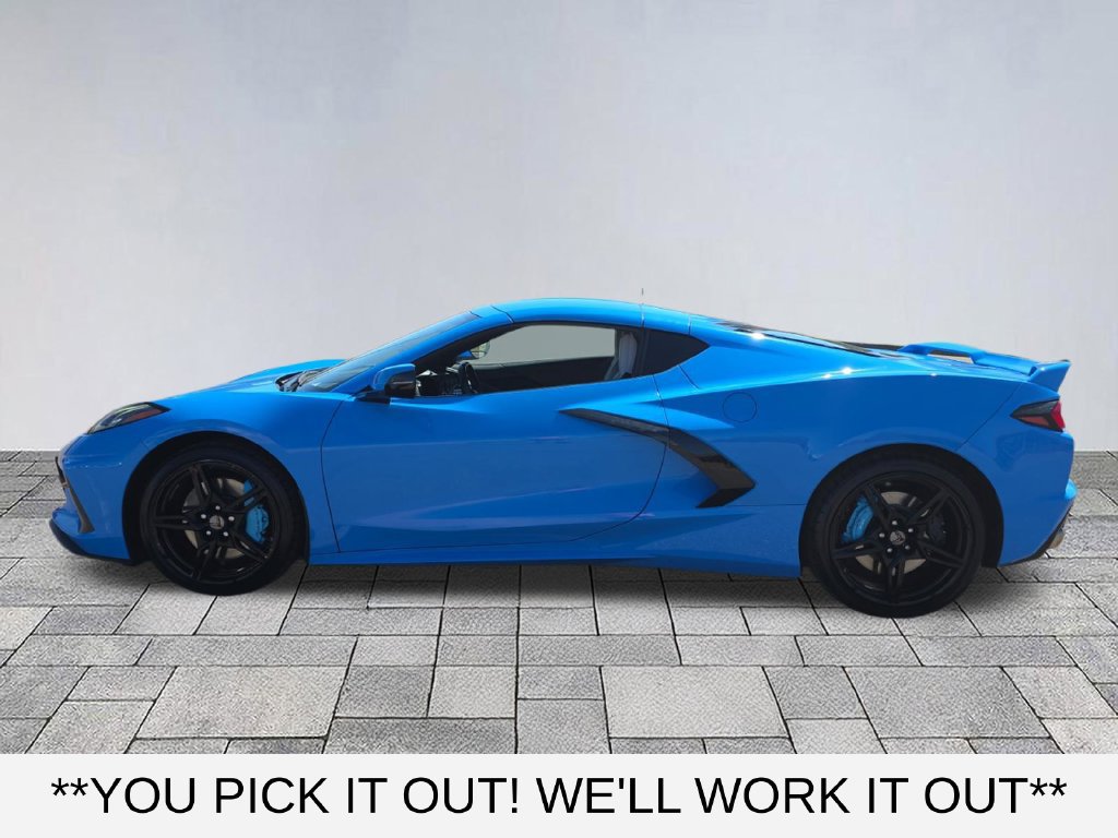 Used 2021 Chevrolet Corvette Stingray Coupe w/ Z51 Performance Package RWD image 4