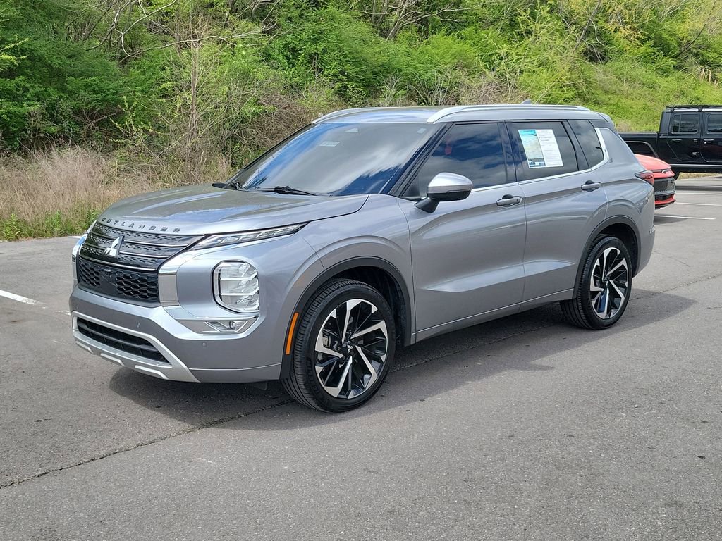 Used 2024 Mitsubishi Outlander SEL image 7