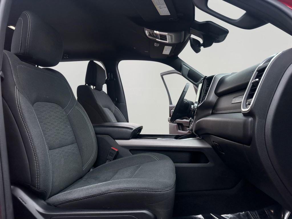 Used 2025 RAM 1500 Big Horn image 24