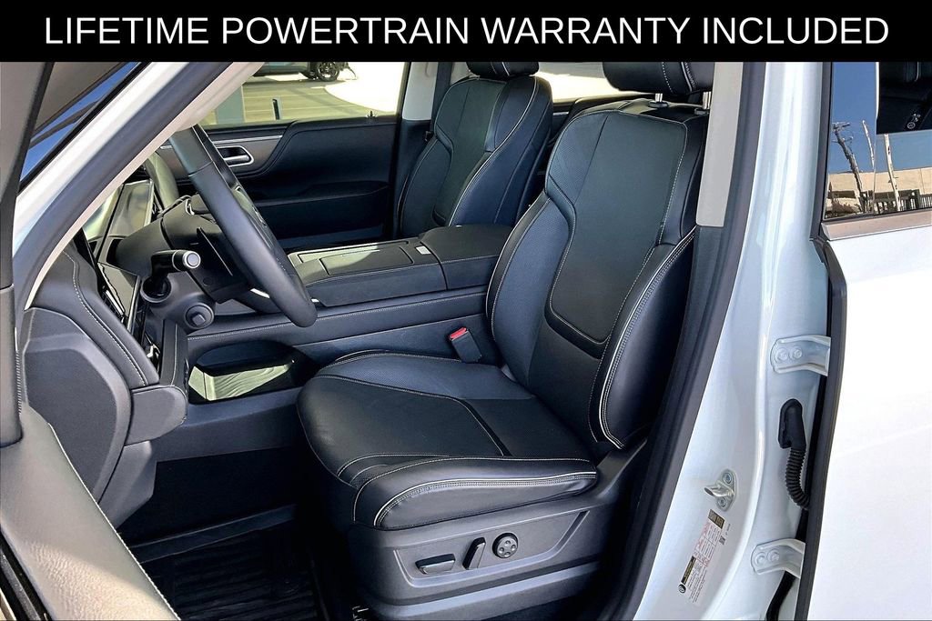 Certified 2025 INFINITI QX80 Luxe image 33