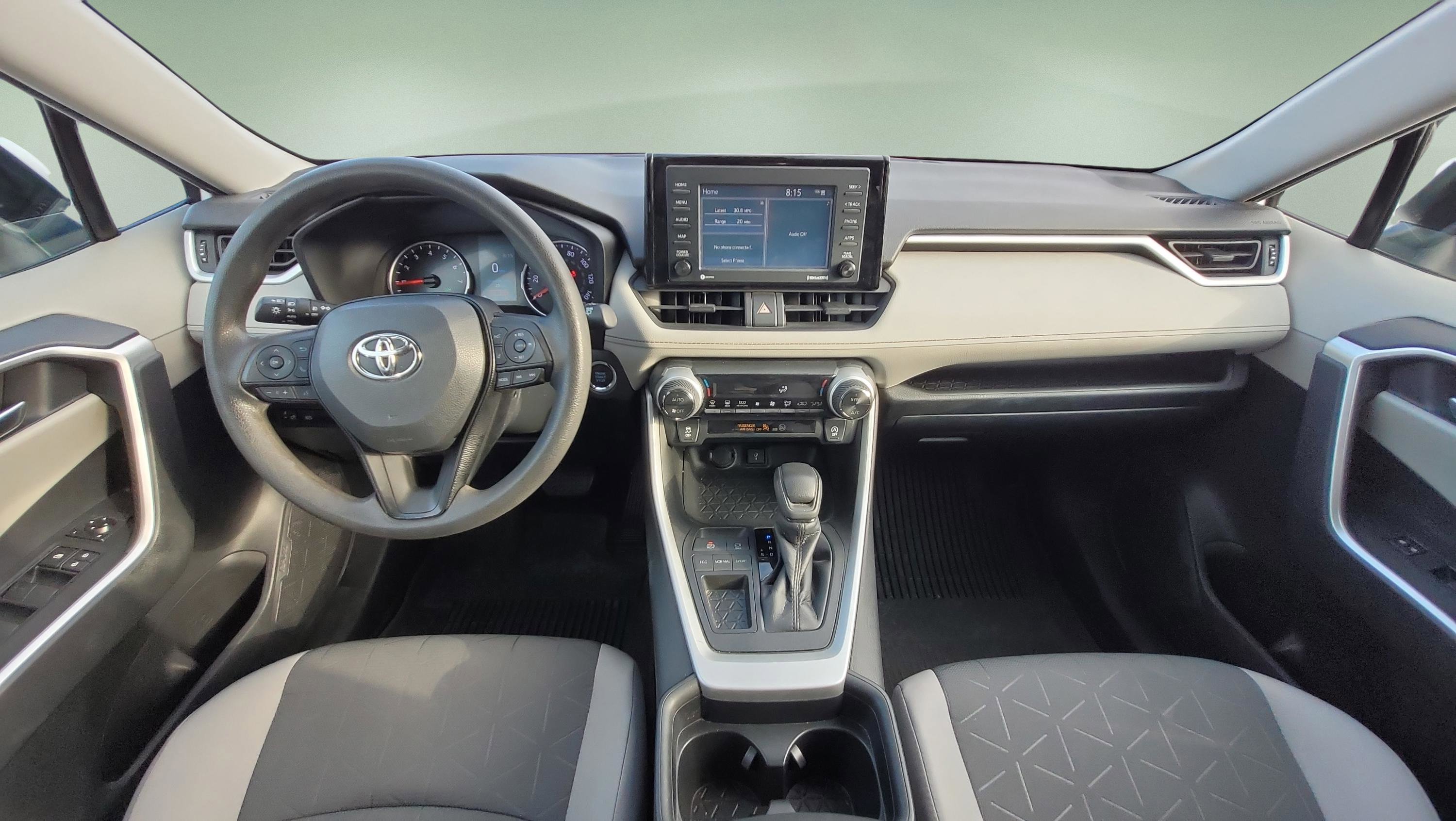 Used 2020 Toyota RAV4 XLE image 15