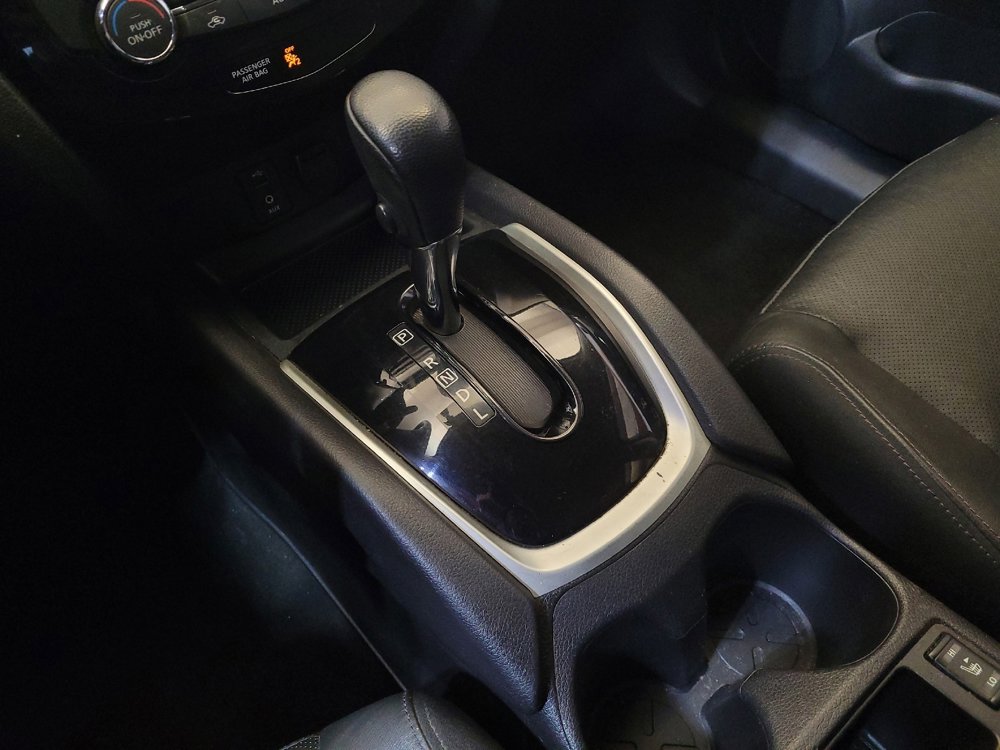 Used 2014 Nissan Rogue SL w/ SL Premium Package image 26