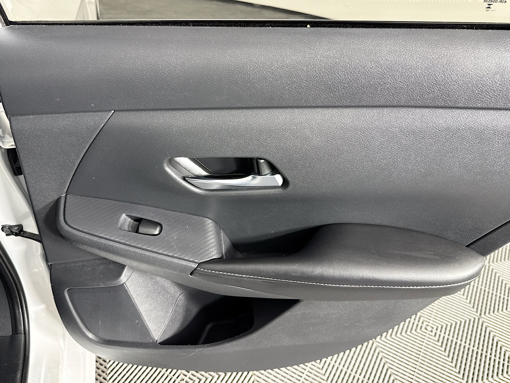 Used 2023 Nissan Sentra SV w/ All-Weather Package FWD image 27