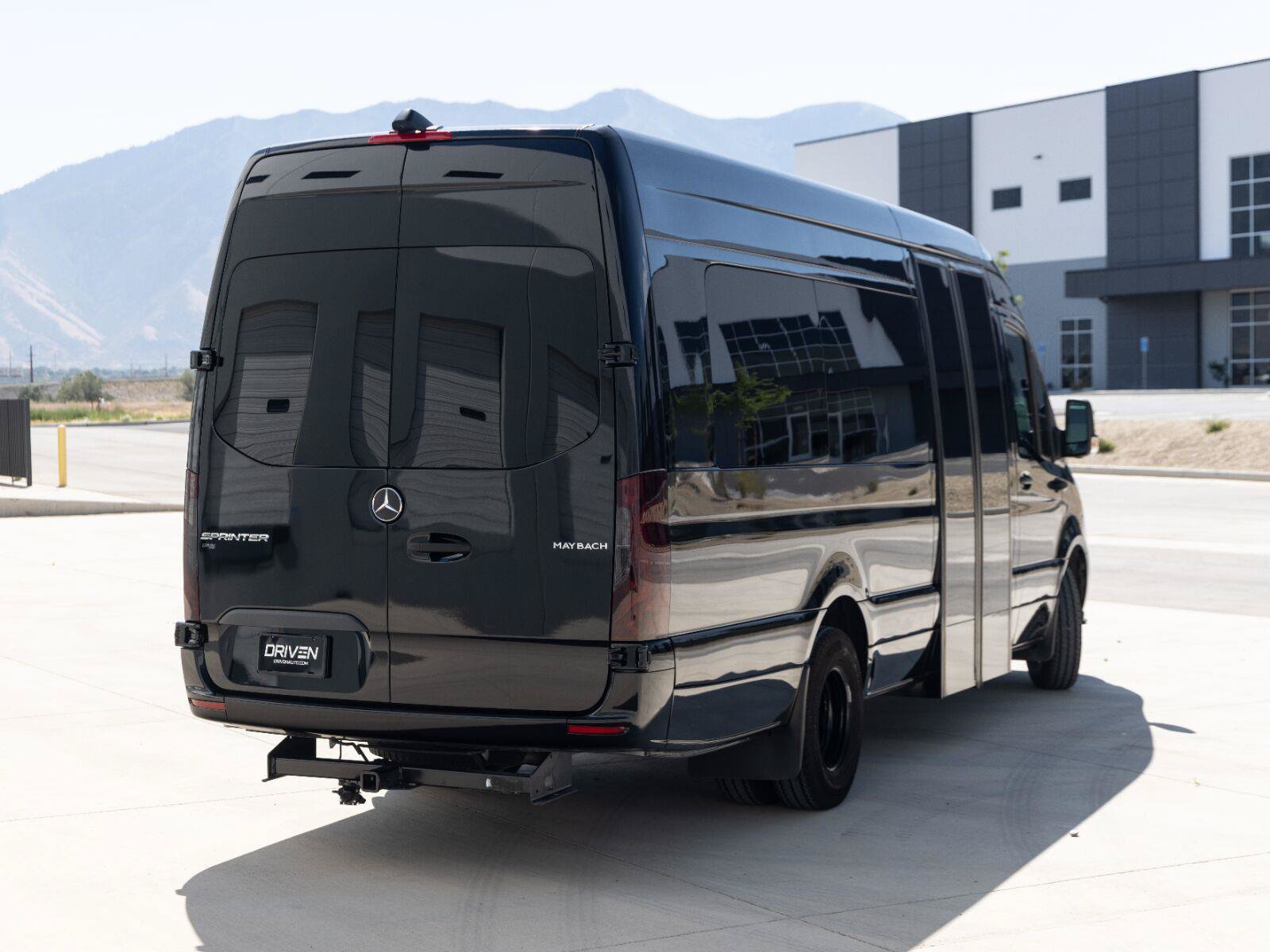 Used 2019 Mercedes-Benz Sprinter 3500 image 10