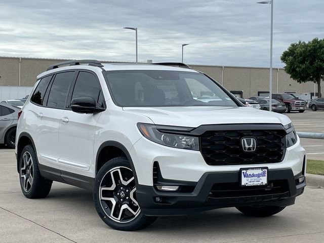 Used 2023 Honda Passport Elite image 2