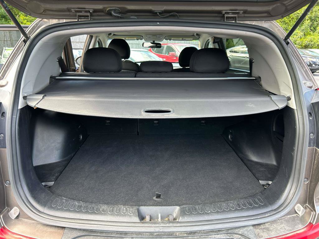 Used 2011 Kia Sportage LX w/ Convenience Pkg image 8