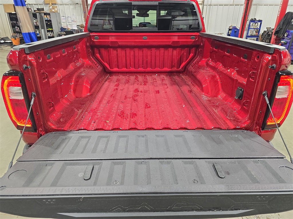 New 2026 GMC Canyon Elevation image 12