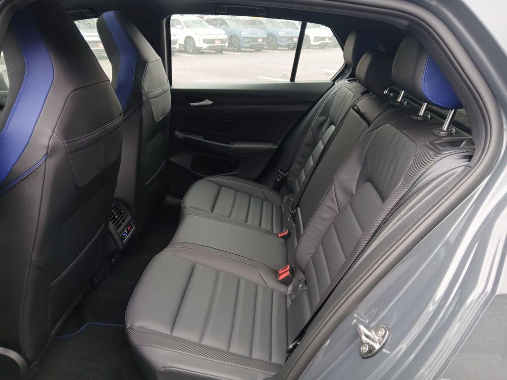 New 2026 Volkswagen Golf 2.0T image 25