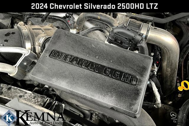 Used 2024 Chevrolet Silverado 2500 LTZ w/ LTZ Premium Package AWD/4WD image 38
