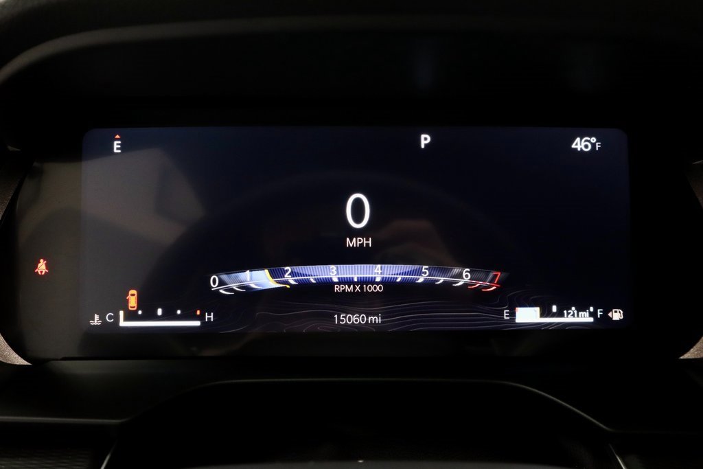 Used 2025 Jeep Grand Cherokee L Laredo w/ Luxury Tech Group I image 32