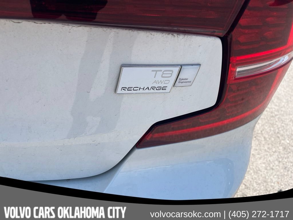Used 2022 Volvo S60 T8 R-Design Expression w/ Premium Package AWD/4WD image 8