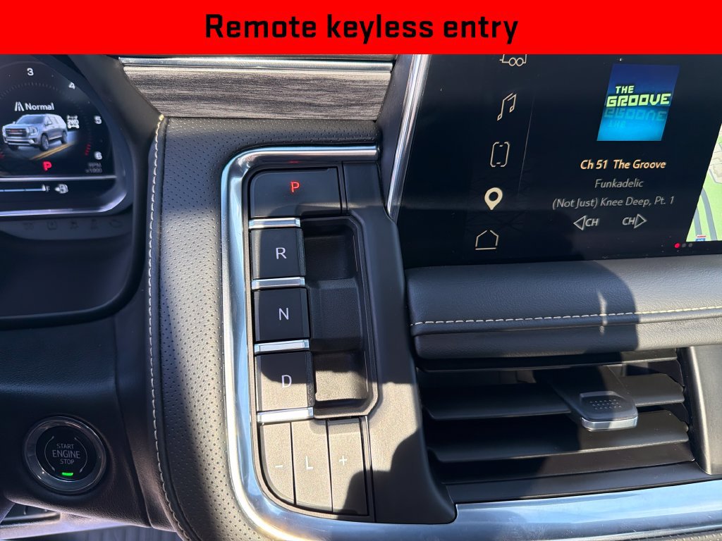 Certified 2023 GMC Yukon XL SLT w/ SLT Premium Package AWD/4WD image 29