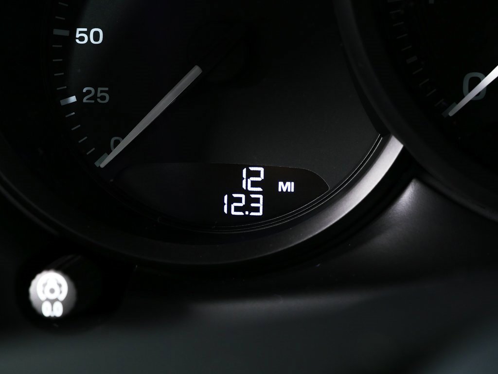 New 2026 Porsche Macan image 12