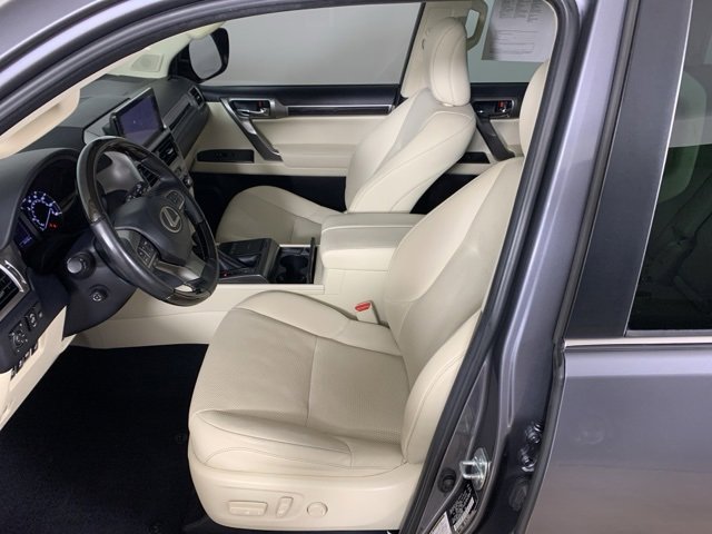 Used 2023 Lexus GX 460 Premium w/ Premium Package image 32