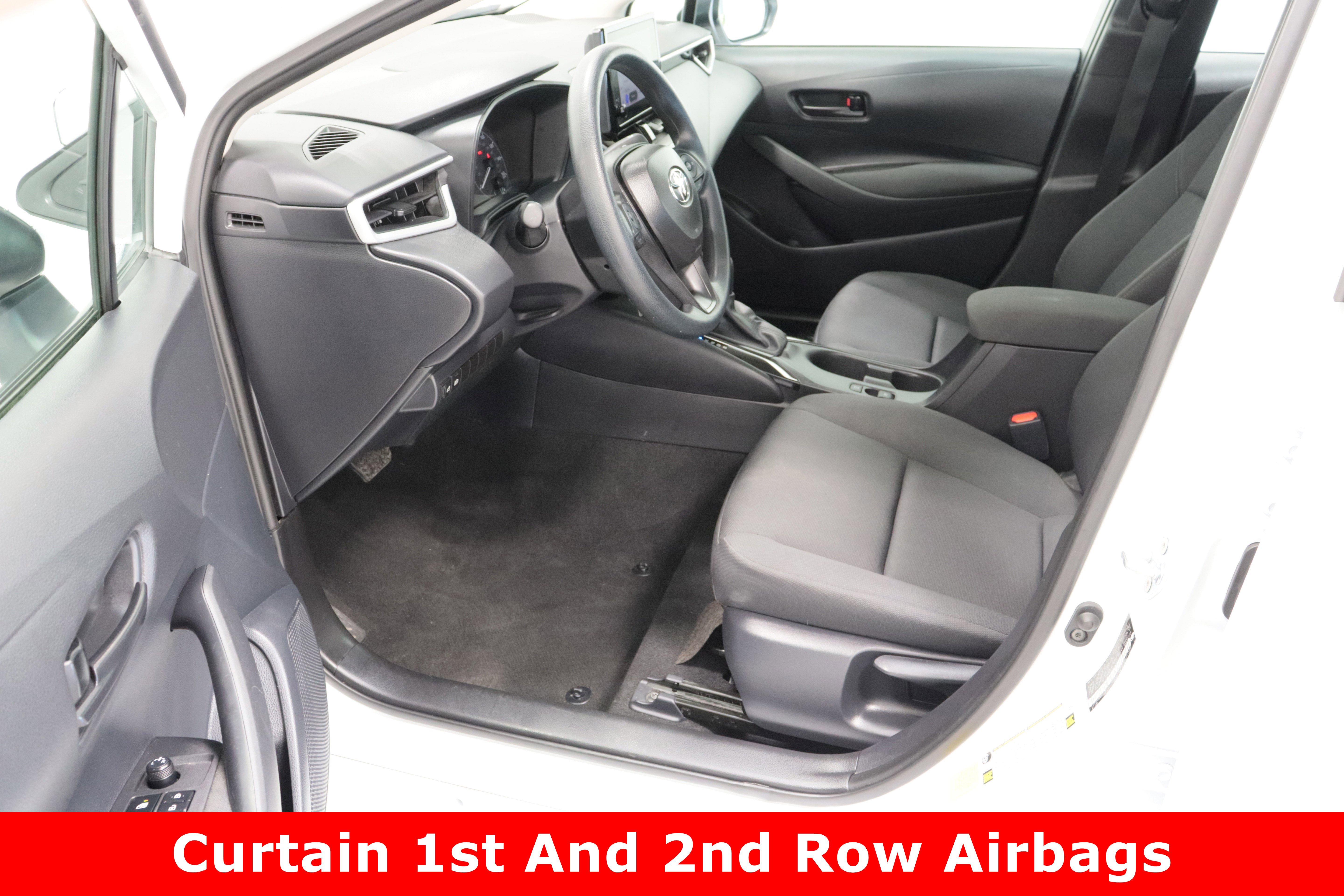 Used 2025 Toyota Corolla LE image 14