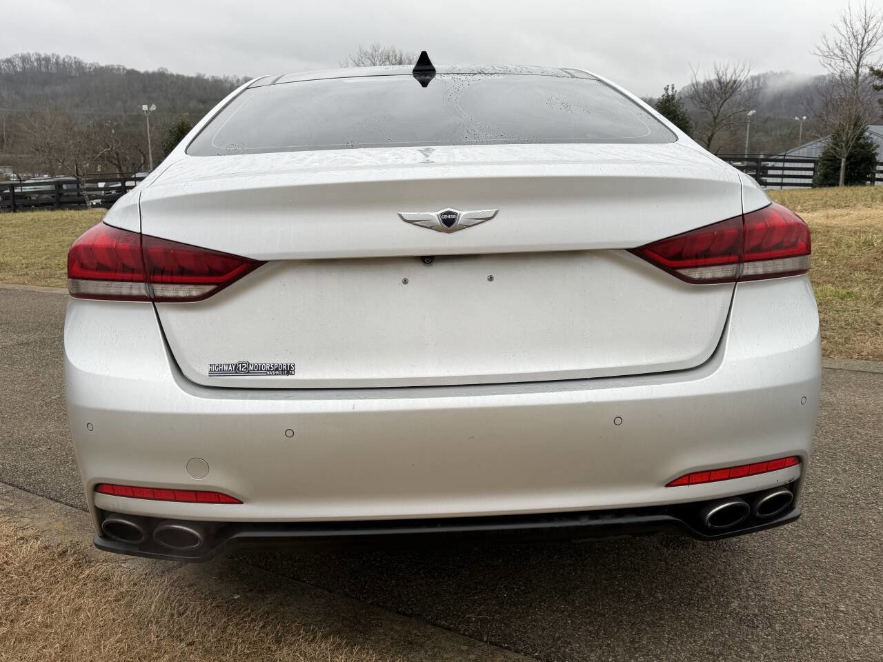 Used 2015 Hyundai Genesis 5.0 image 10