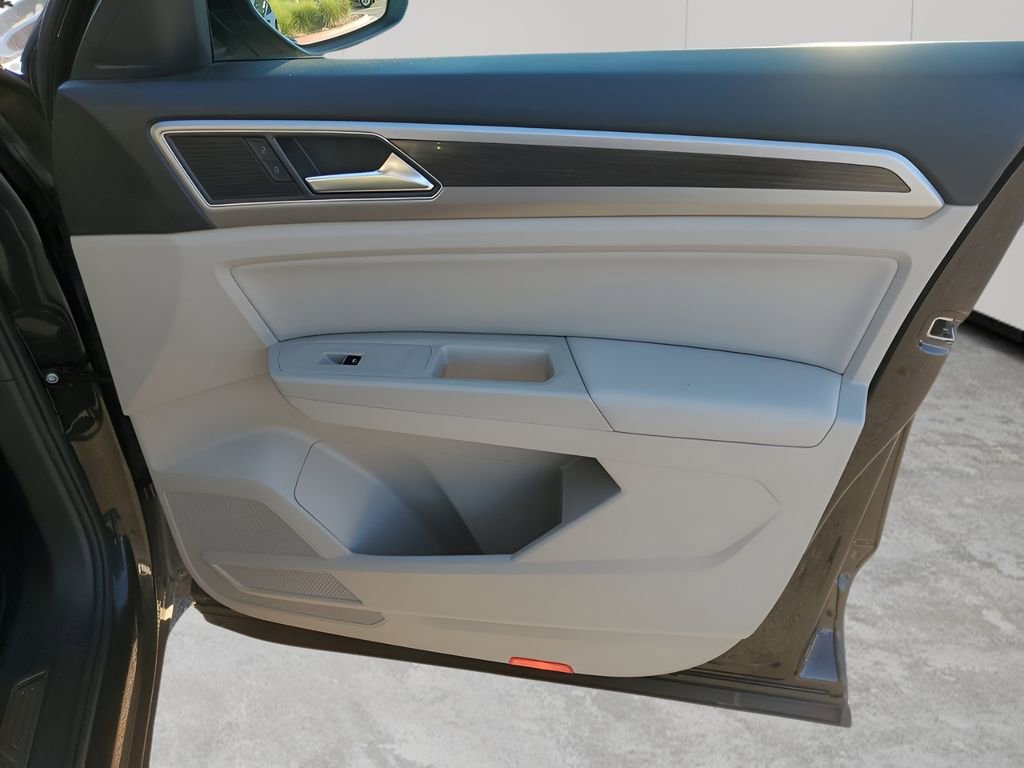 Used 2019 Volkswagen Atlas SEL image 13