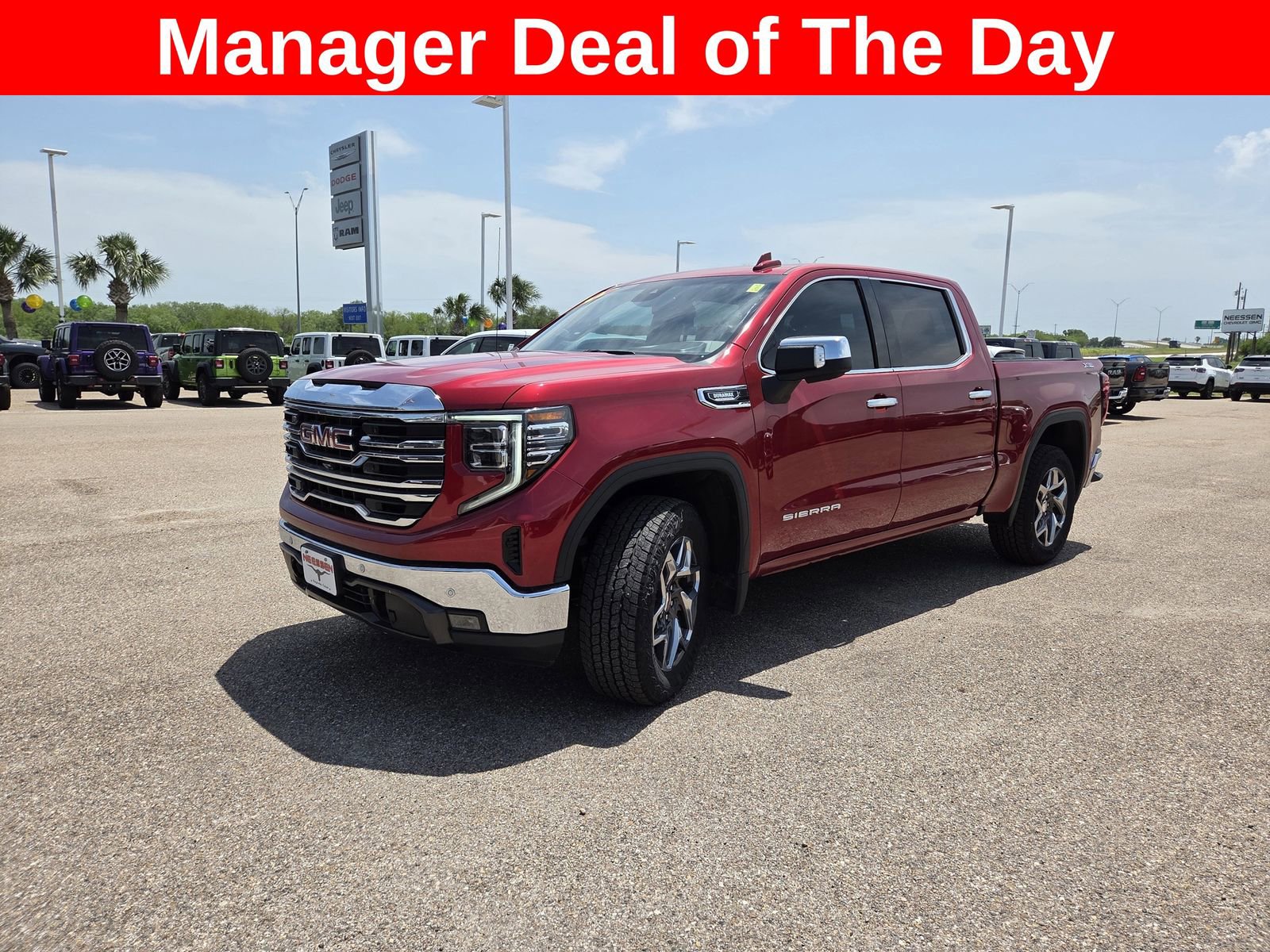 Used 2024 GMC Sierra 1500 SLT w/ SLT Premium Plus Package AWD/4WD image 3
