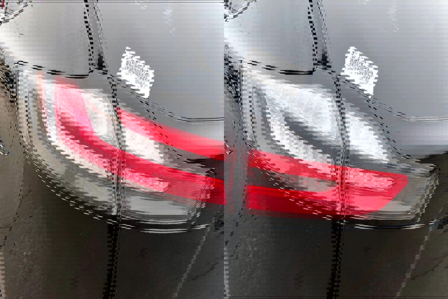 Used 2022 Ford Edge SE image 23