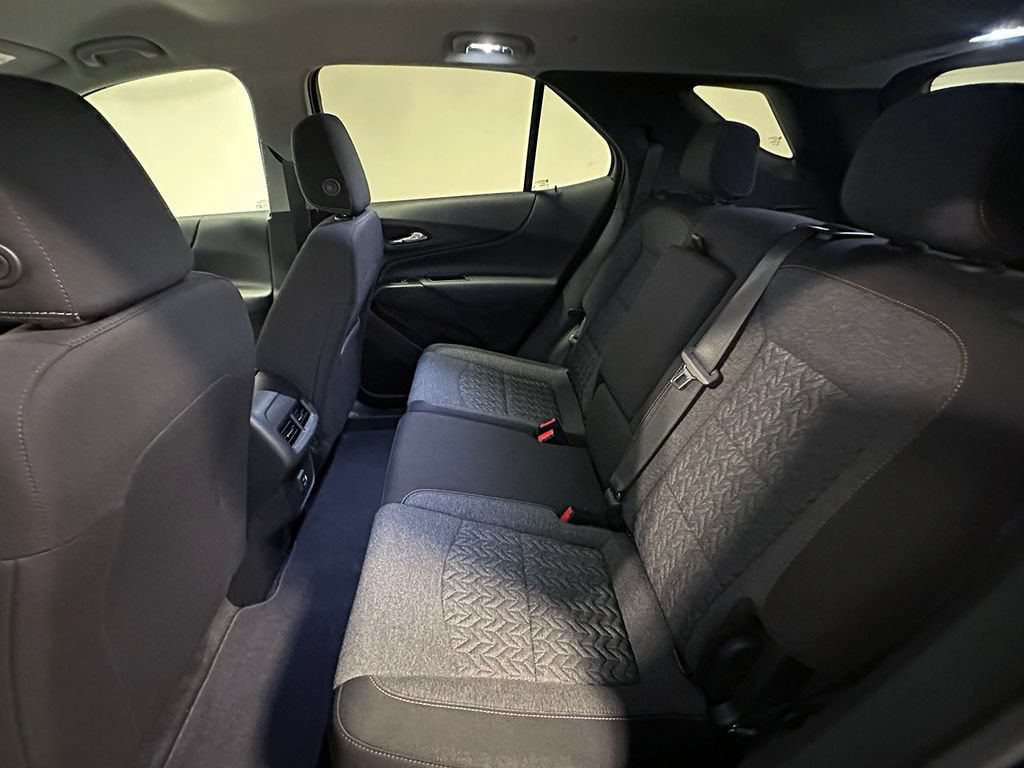 Used 2023 Chevrolet Equinox LT FWD image 17