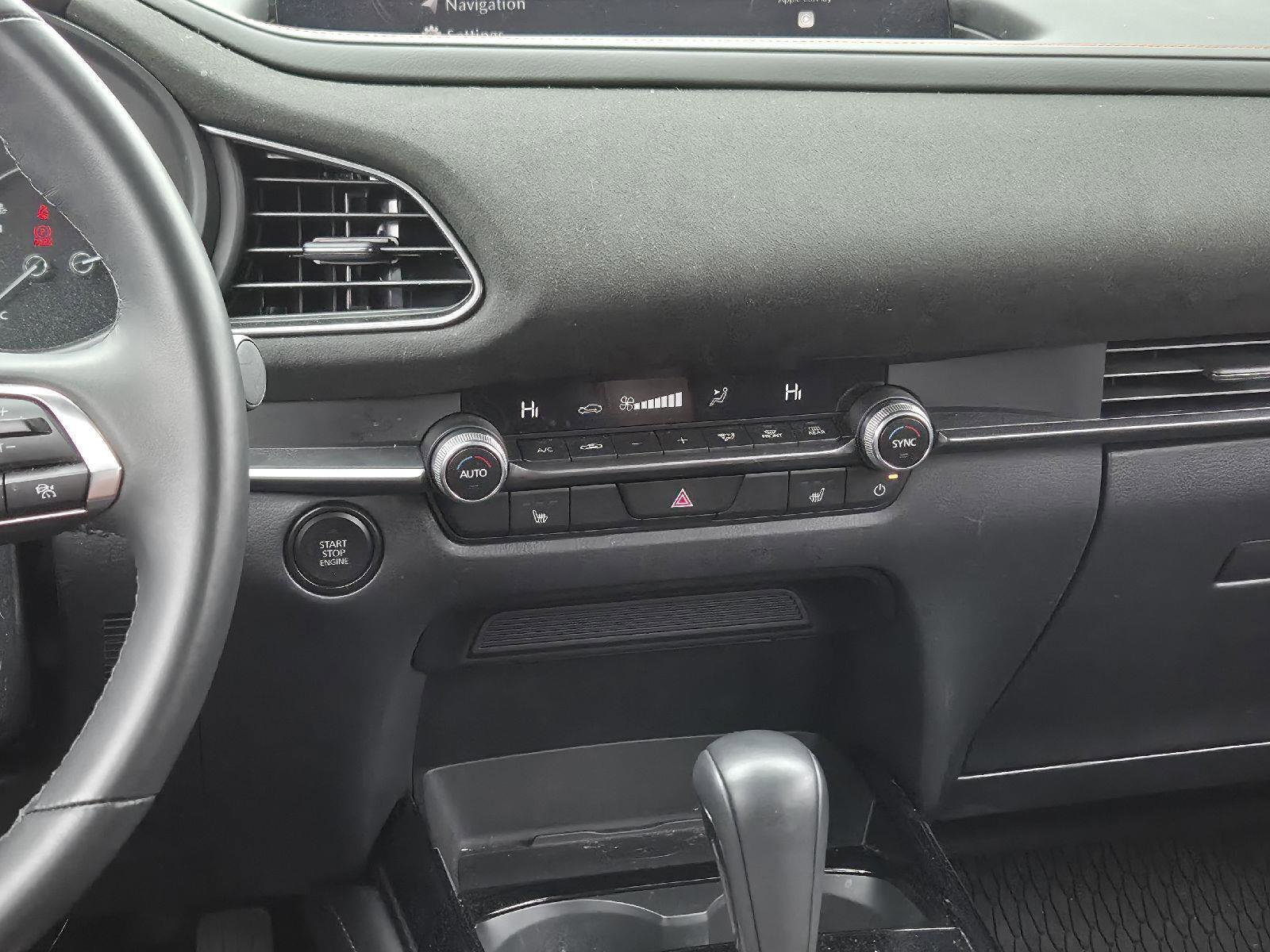 Used 2025 MAZDA CX-30 Carbon image 23