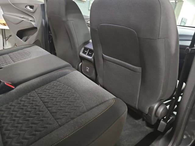 Used 2023 Chevrolet Equinox LT image 13