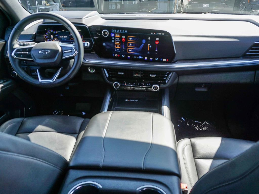 Used 2025 Chevrolet Tahoe Z71 w/ Z71 Off-Road Package image 14