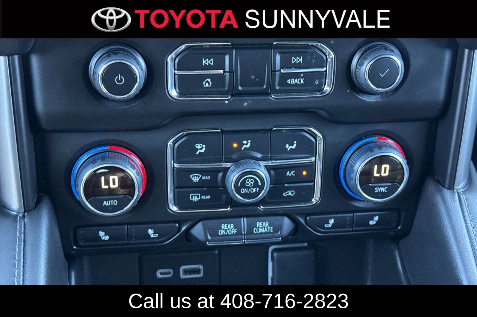 Used 2024 Chevrolet Tahoe LT image 25