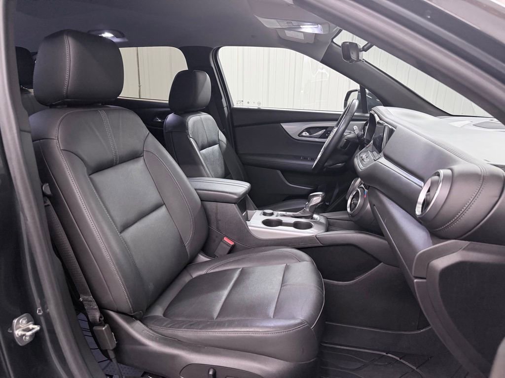Used 2019 Chevrolet Blazer LT w/ Sound & Technology Package FWD image 47