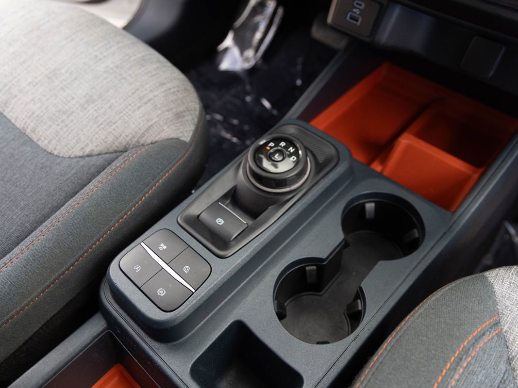 Used 2022 Ford Maverick XLT image 14