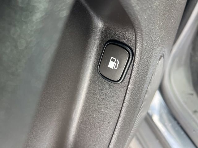 Used 2014 Chevrolet Volt Premium w/ Premium Trim Package image 27