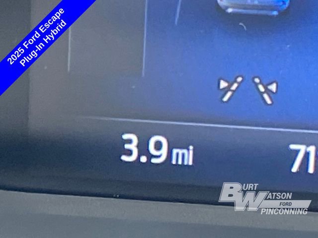 New 2025 Ford Escape SE image 25