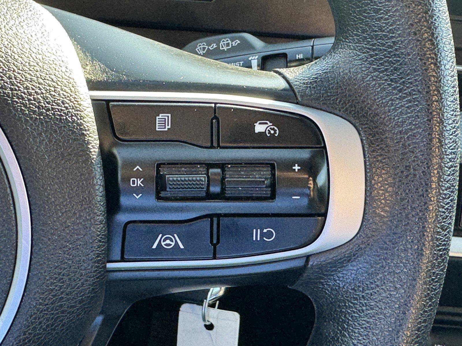 Used 2023 Kia Sportage LX FWD image 21